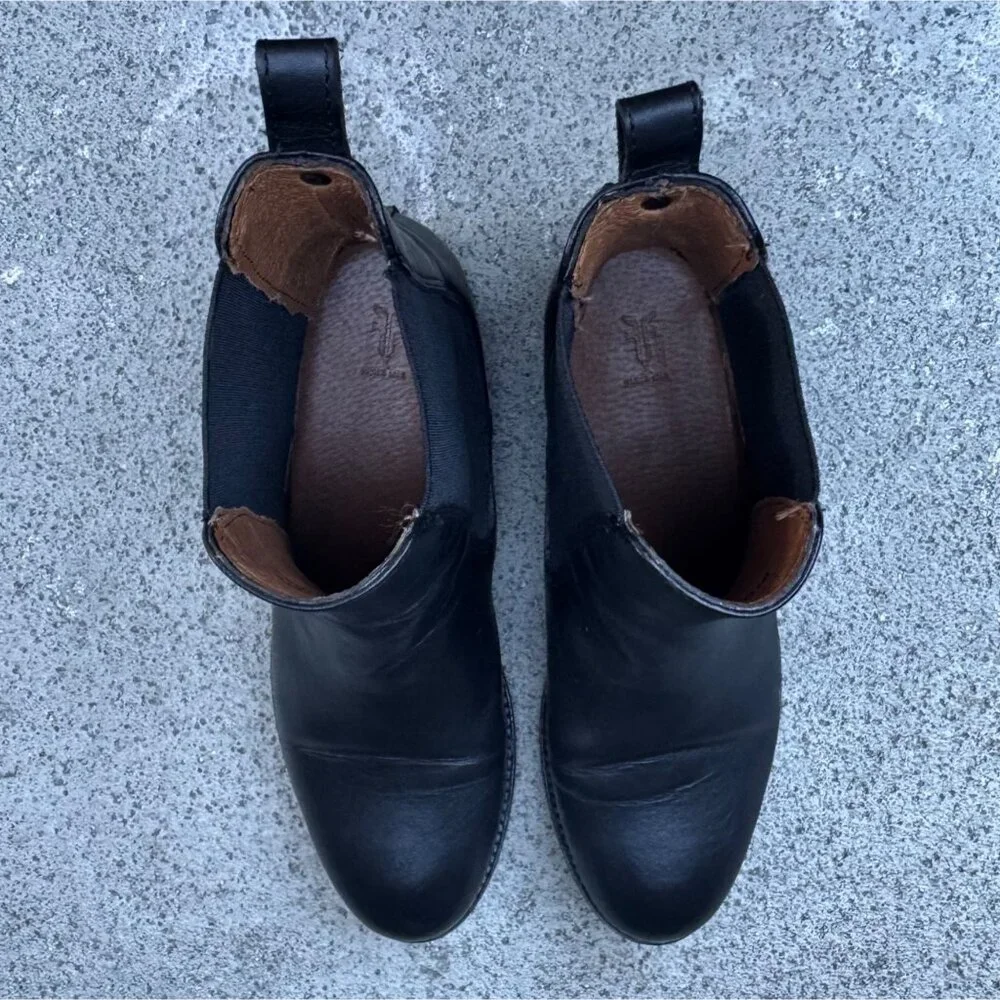 FRYE Melissa Chelsea Boots Womens 7 Black Ankle Boot Italian Leather Bootie - Picture 7 of 13
